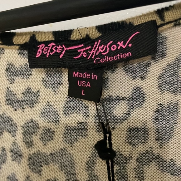 Betsey Johnson animal print top - Picture 2 of 5